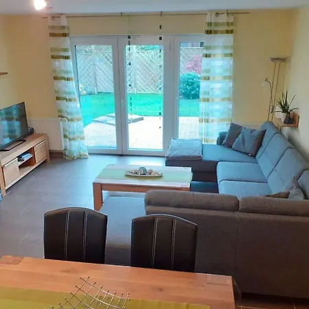 Manders Apartment