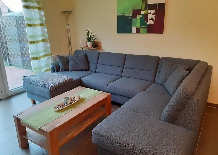 Manders Apartment